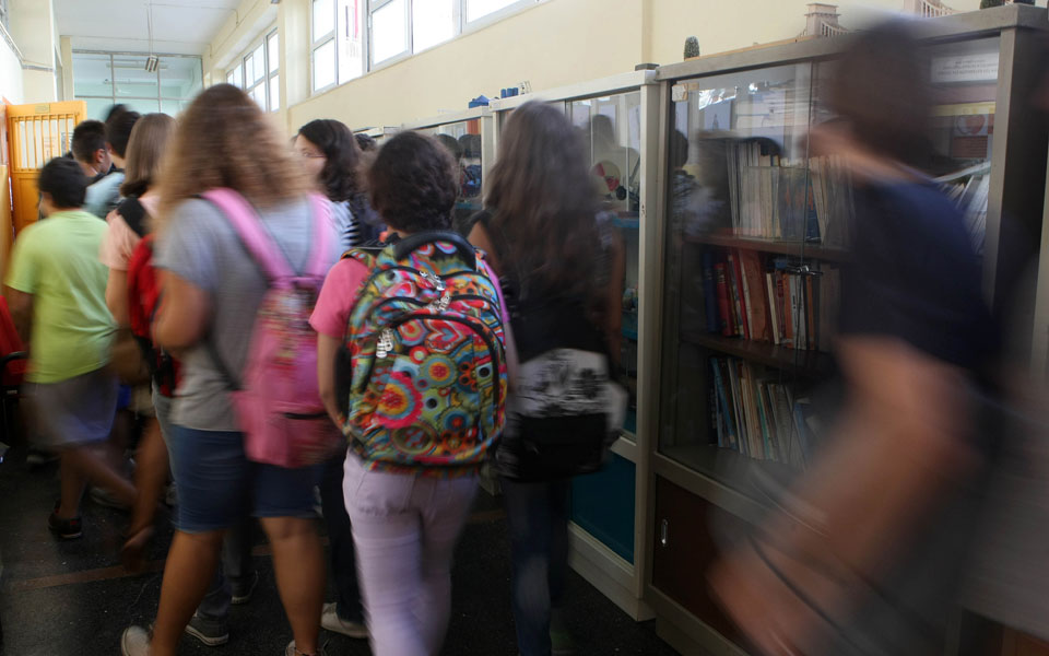 πυρά-κατά-οιελε-από-τους-ιδιοκτήτες-ιδ-2081357