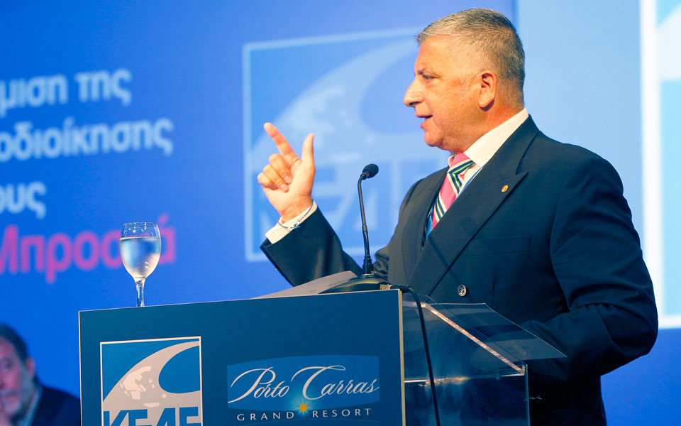 ηλθαν-για-να-γίνουν-κατεστημένο-2082046