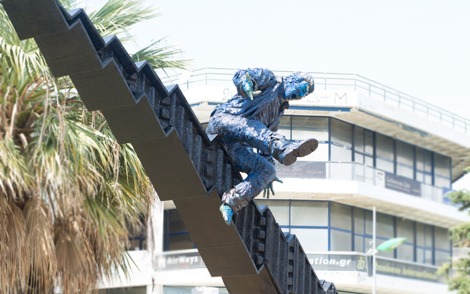 η-κρίση-προσγειώθηκε-στη-λεωφόρο-βο-2081997