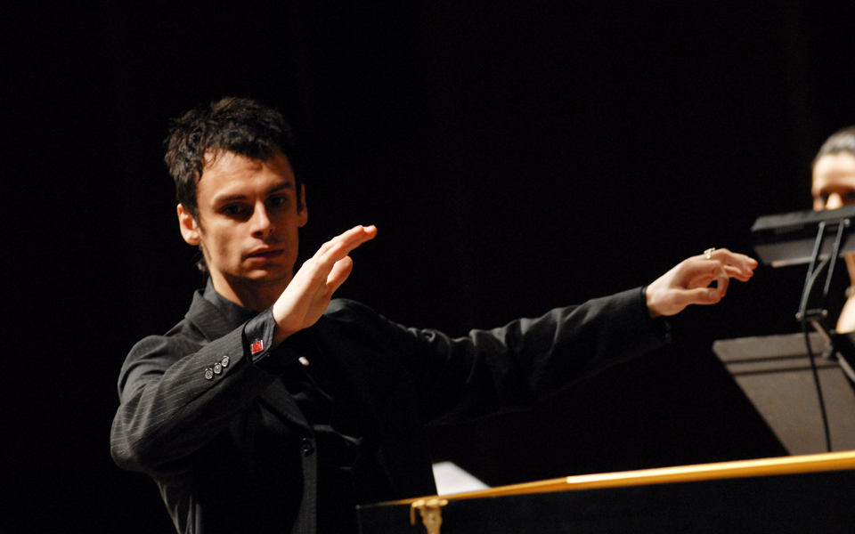 μπαρόκ-και-ρεμπέτικο-σε-ιερή-συνομιλί-2083066