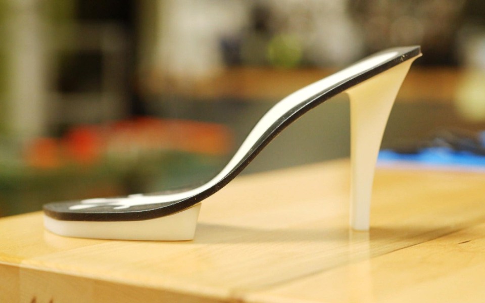 οι-γόβες-στιλέτο-που-κάθε-γυναίκα-θα-λα-2082122