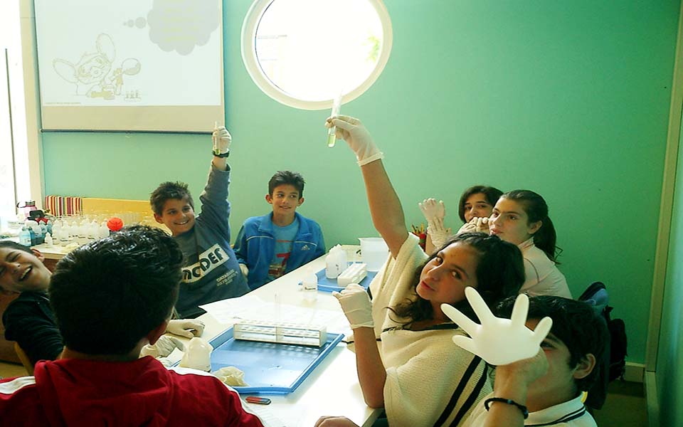 πειράματα-και-εργαστήρια-μεγάλες-ανα-2083341