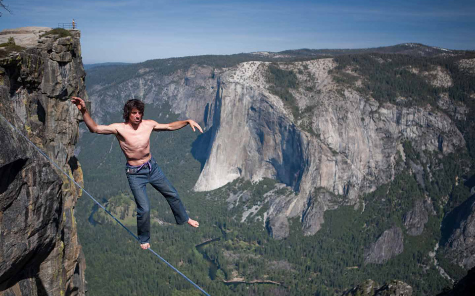 η-τελευταία-πτήση-2083911