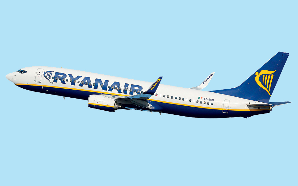 h-ryanair-μειώνει-τις-χρεώσεις-στα-αεροδρόμια-2082084