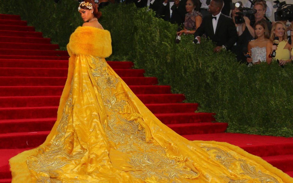 met-gala-2015-τα-εντυπωσιακά-looks-στο-κόκκινο-χαλί-2081398