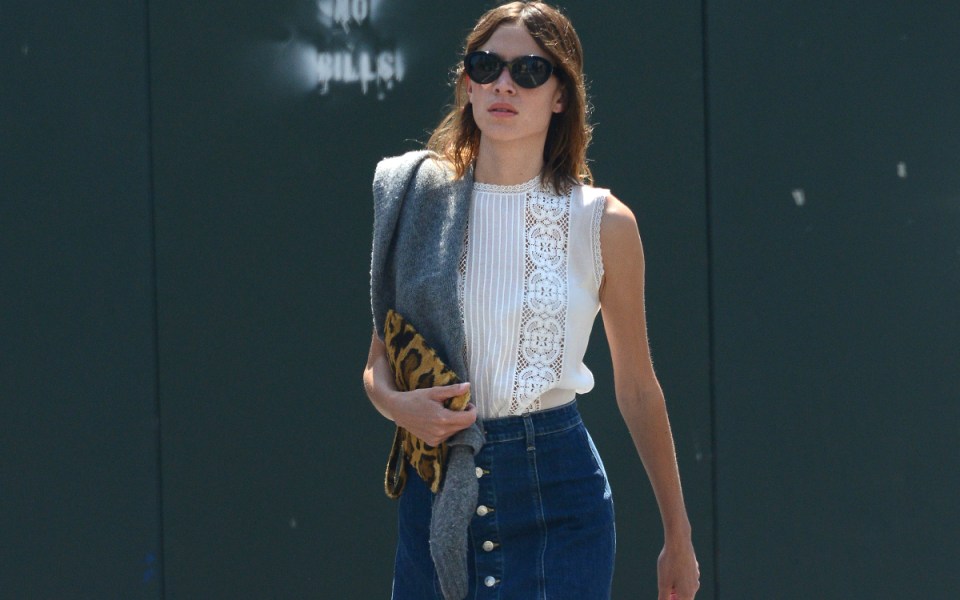 τζιν-φούστα-πως-θα-την-συνδυάσετε-σωστ-2084599