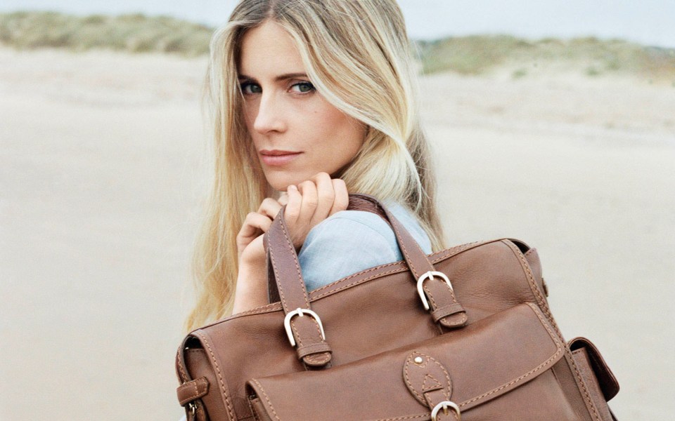 5-τσάντες-για-τις-casual-chic-εμφανίσεις-σας-2085839