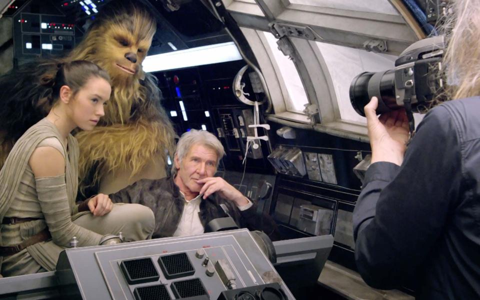 στα-παρασκήνια-της-φωτογράφησης-του-κ-2081426