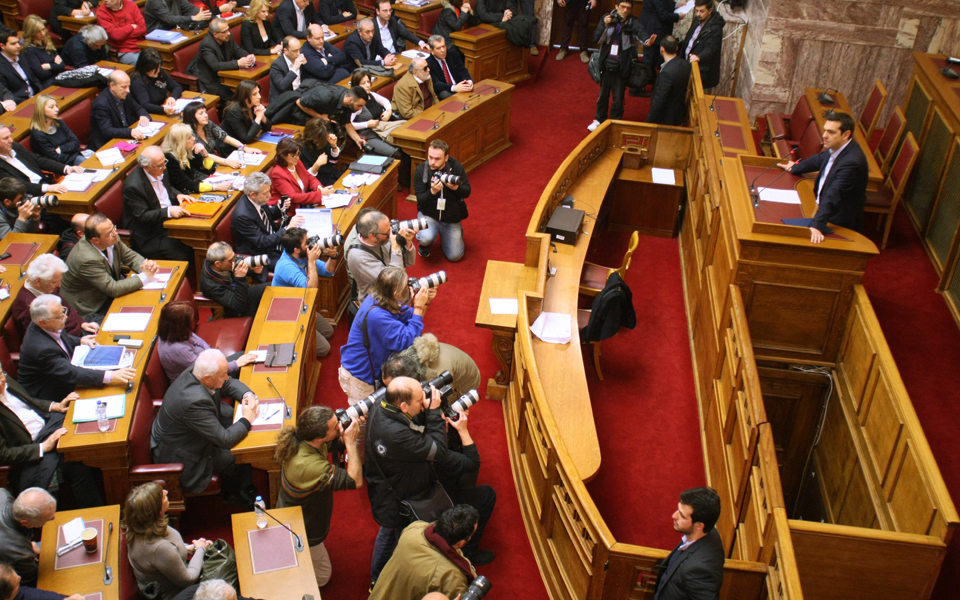 ερωτήματα-για-βουλευτές-κόμμα-2085817