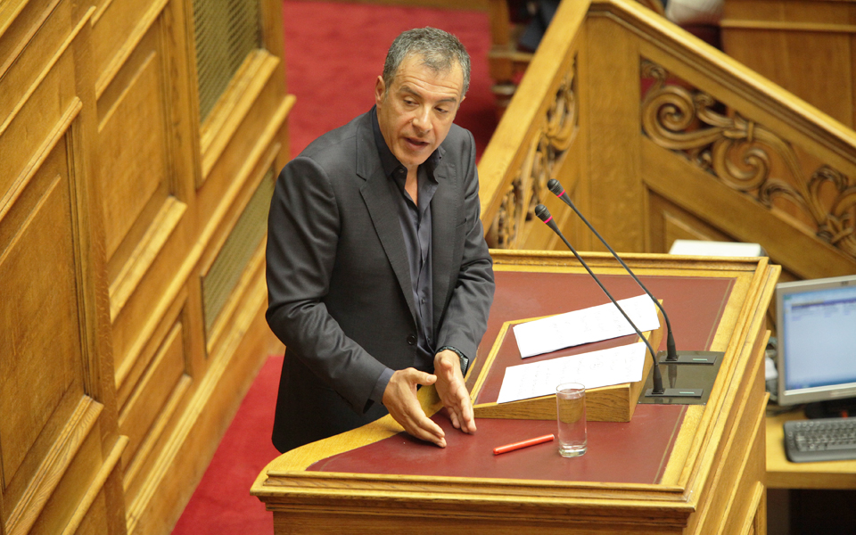 σταύρος-θεοδωράκης-βάλτε-τέλος-στο-σε-2086745