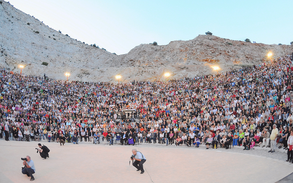 δύσκολοι-καιροί-για-συναυλίες-2087886