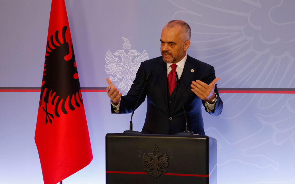 νέα-ευκαιρία-για-διάλογο-στην-αλβανία-2090556