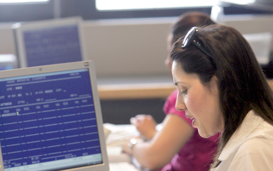 με-ρυθμό-χελώνας-η-υποβολή-δηλώσεων-2088444