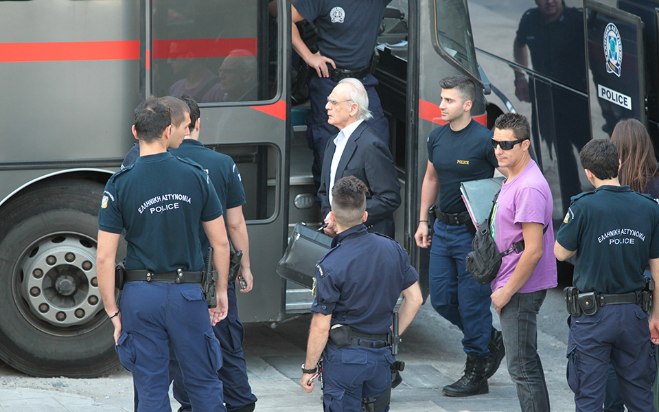 κατάθεση-άκη-στον-εισαγγελέα-διαφθορ-2090083