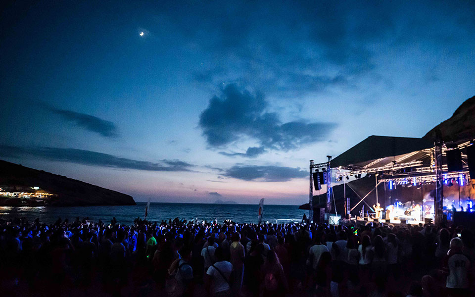 η-αναζήτηση-της-νέας-γενιάς-των-χίπις-π-2090297