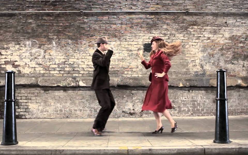 λονδίνο-100-χρόνια-μόδας-σε-100-δευτερόλεπτ-2086688