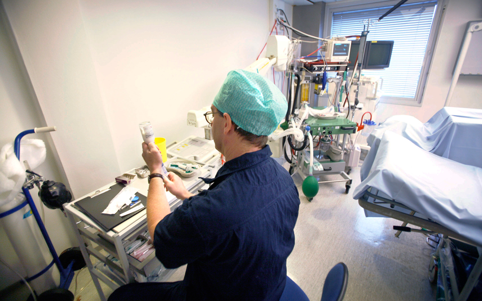 χακί-νυστέρια-στον-ευαγγελισμό-2089347