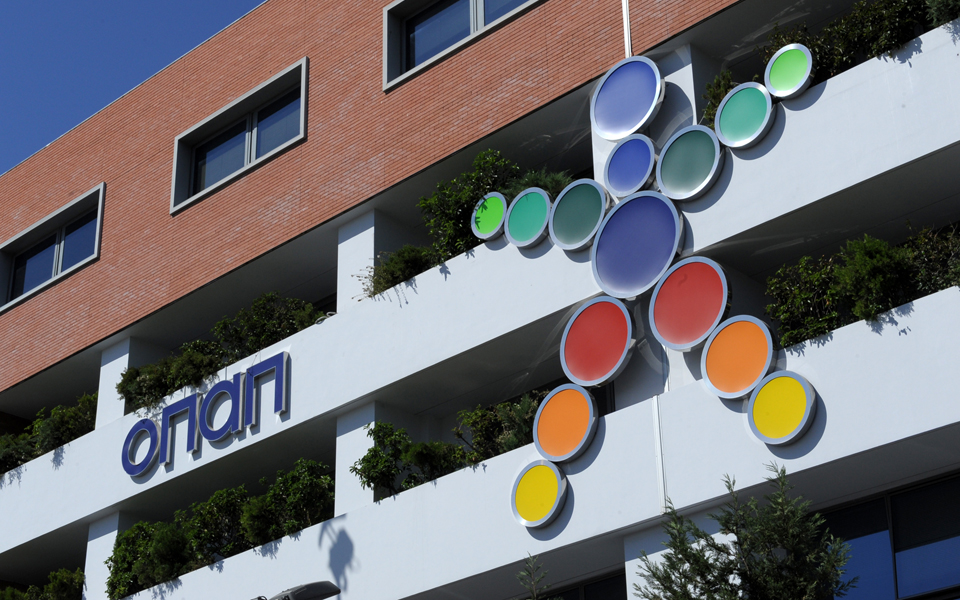 ο-οπαπ-δώρισε-σε-πέντε-νοσοκομεία-τεχν-2086862