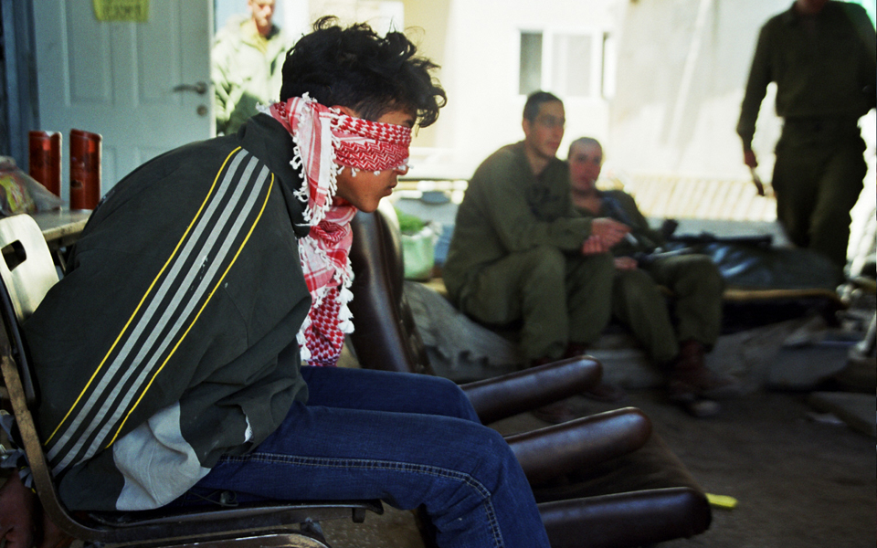 σπάζοντας-τη-σιωπή-2087573