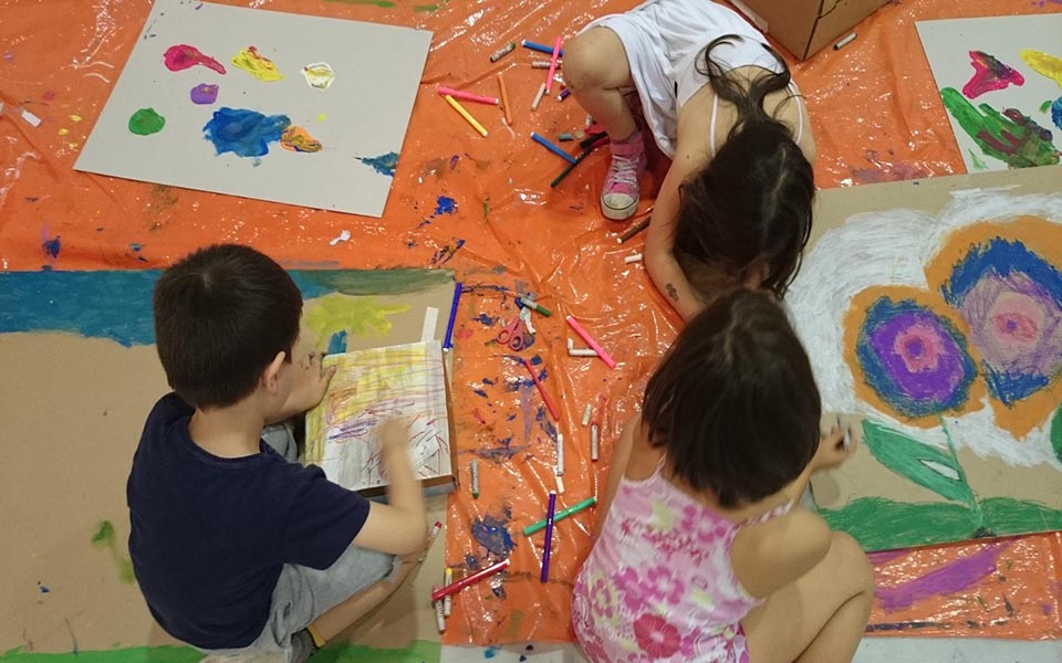 καλοκαιρινό-πρόγραμμα-με-πινέλα-και-χ-2090261