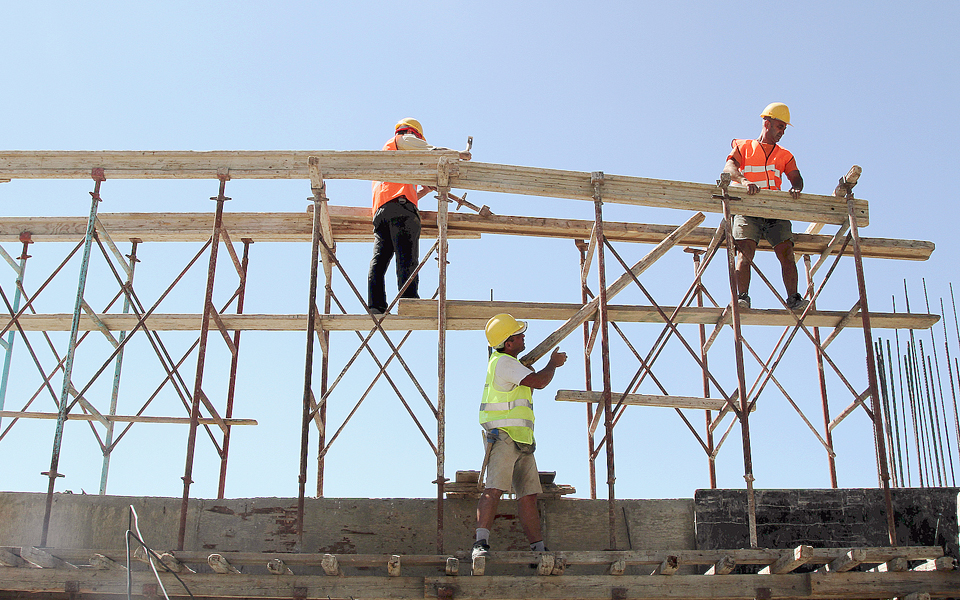 ανακόπηκε-η-άνοδος-της-οικοδομής-2093973