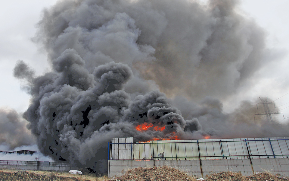 εξάπλωση-των-ρύπων-από-τον-ασπρόπυργο-2093960