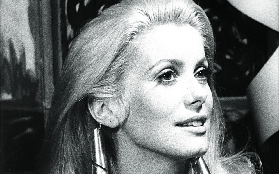 ελεύθερη-σχέση-2093821