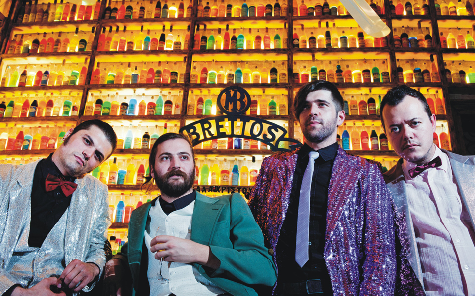 οι-wedding-singers-στη-ζώνη-του-λυκόφωτος-2094563