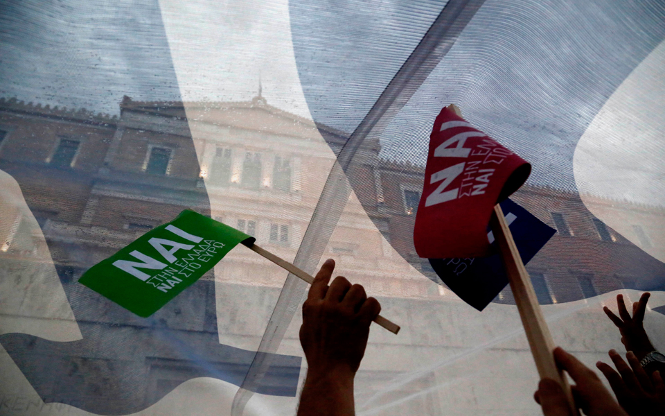 χ-χωμενίδης-δεν-θα-παραδώσουμε-ερείπ-2091565