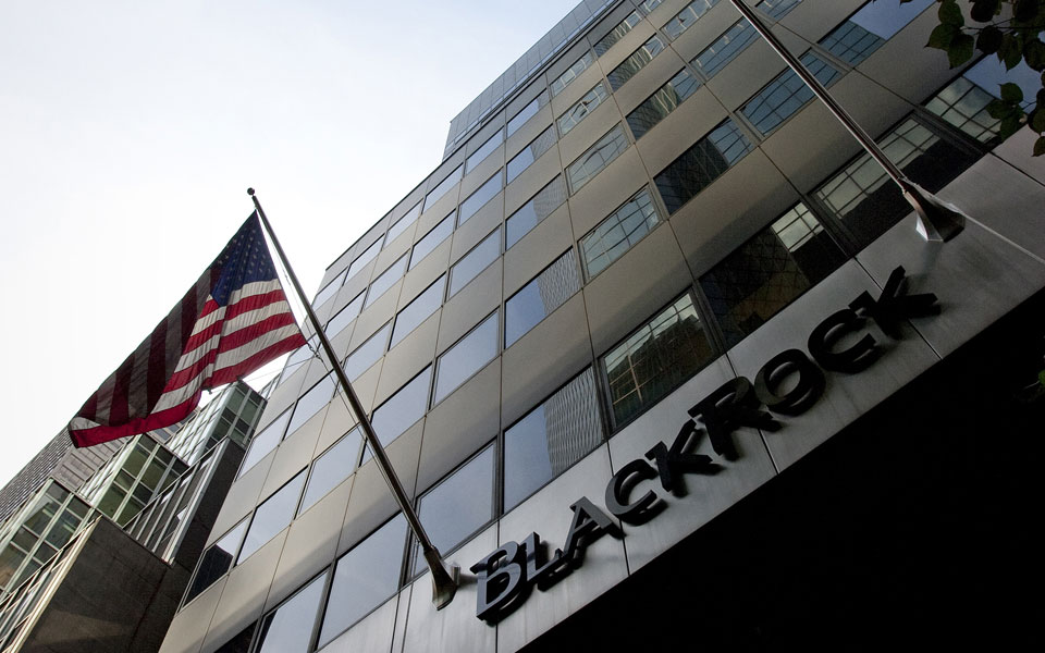 ελληνικά-ομόλογα-αγόρασε-η-blackrock-2094287