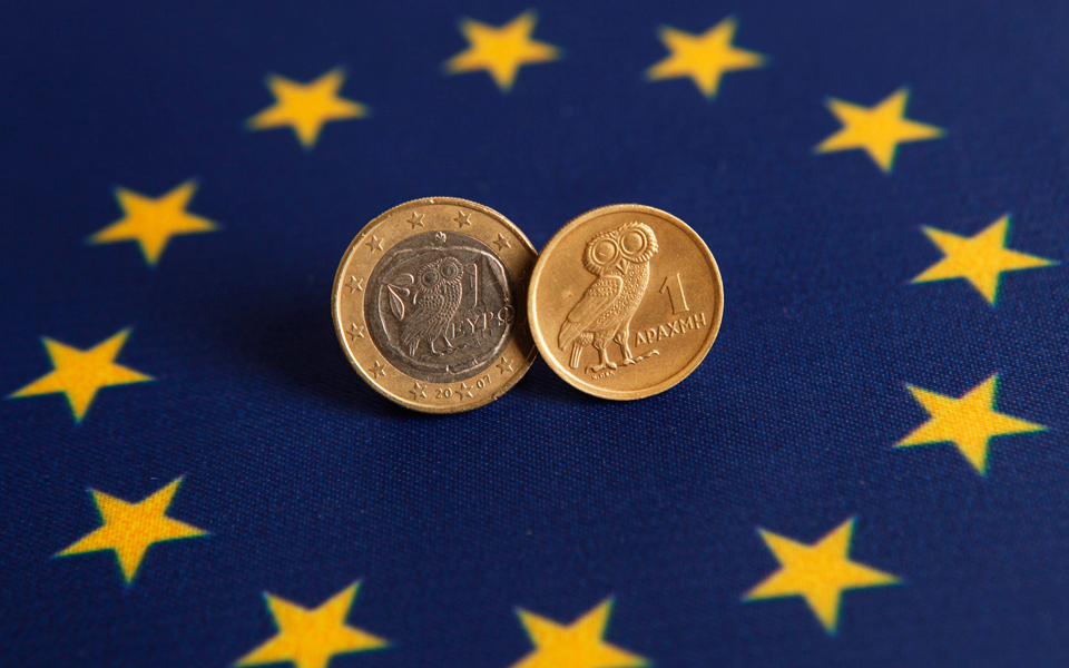 οχι-στη-φτώχεια-της-δραχμής-λένε-33-νέοι-2091519