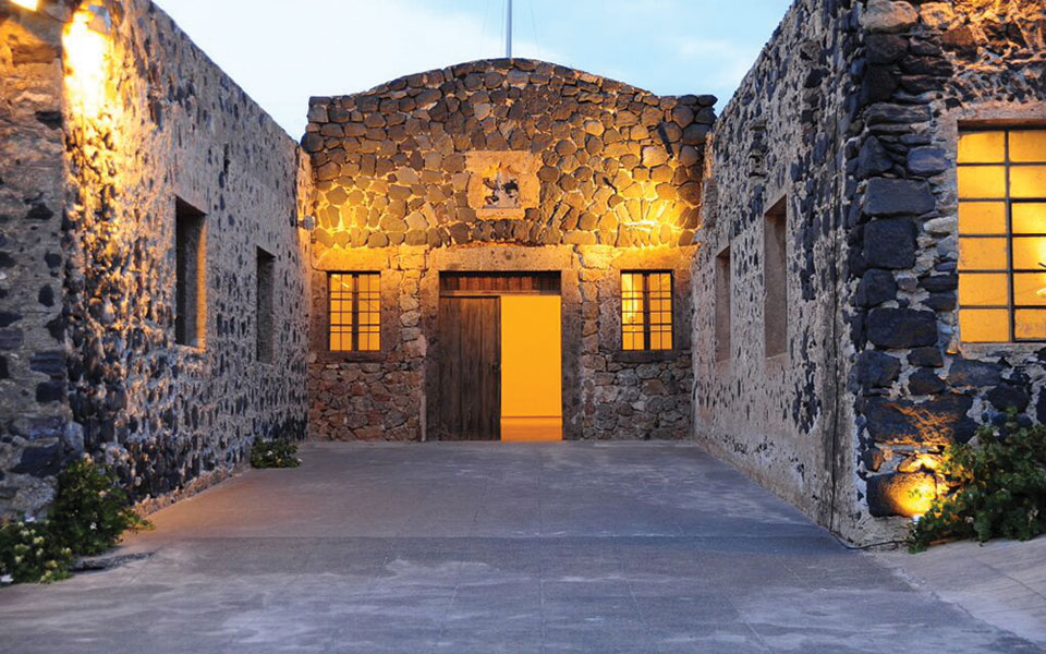 santorini-arts-factory-αρχή-με-κλασική-μουσική-2094218