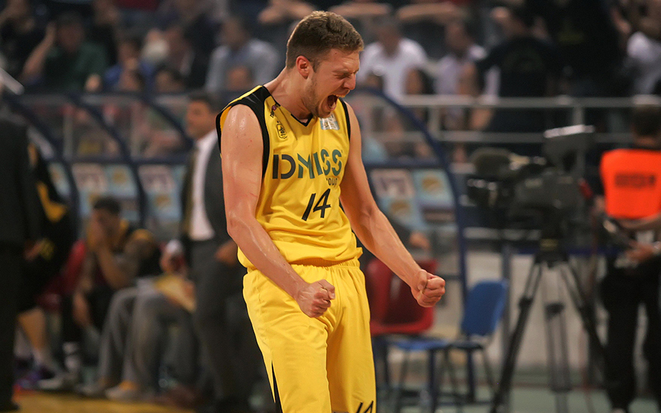 στην-μπαρτσελόνα-ο-βεζένκοφ-2095776