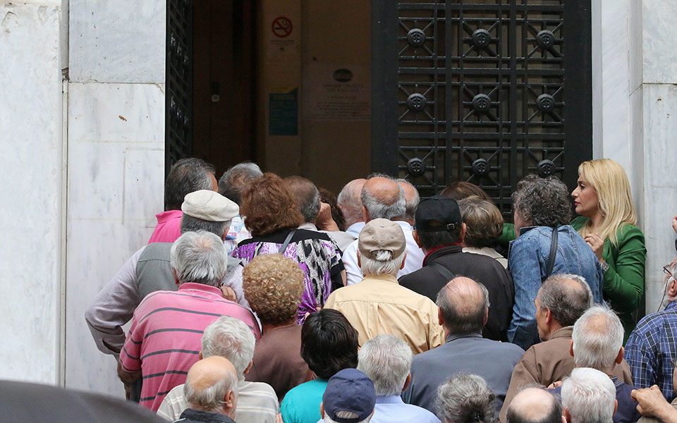 την-πέμπτη-η-καταβολή-των-συντάξεων-το-2095127