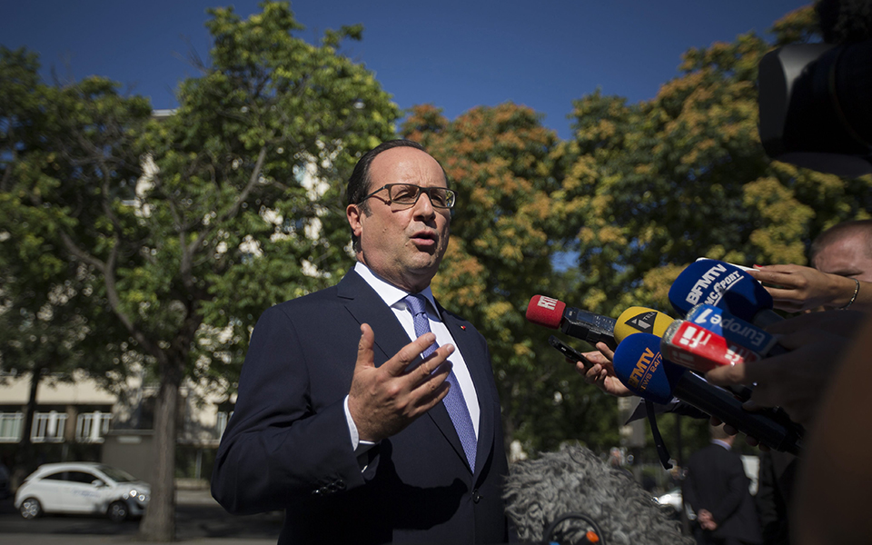 welt-οι-χειρισμοί-ολάντ-στην-ελληνική-κρί-2092827