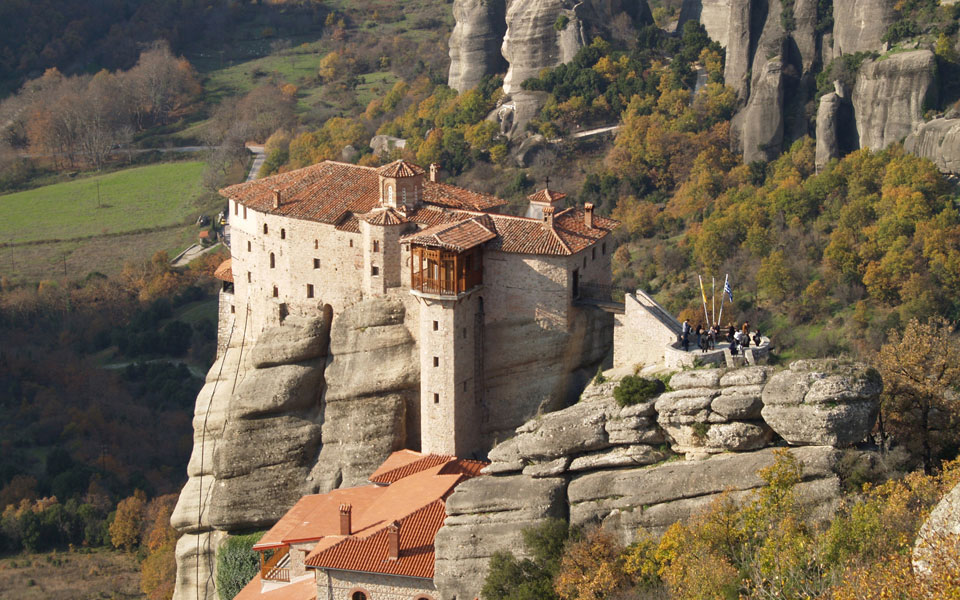 αι-τζιτζικώστα-το-έργο-μας-δεν-πουλάε-2094633