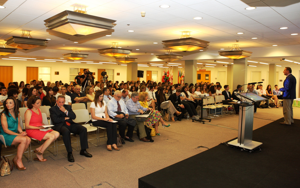 βράβευση-της-metlife-για-την-εθελοντική-της-σ-2094599