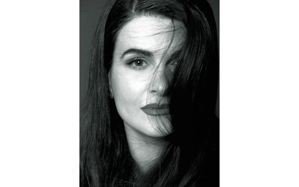 on-my-coffee-table-εύα-νάθενα-2092299