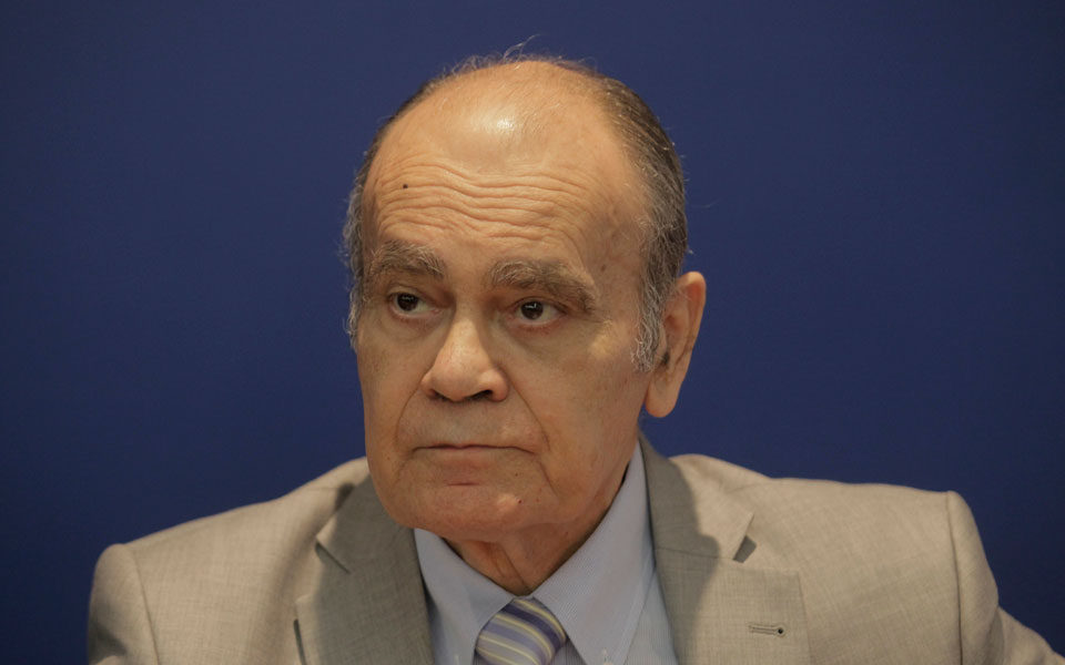 αυτοί-που-φεύγουν-μένοντας-2094937