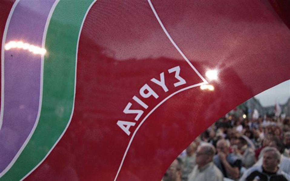 χαμηλό-βαρομετρικό-στο-εσωτερικό-του-2092401