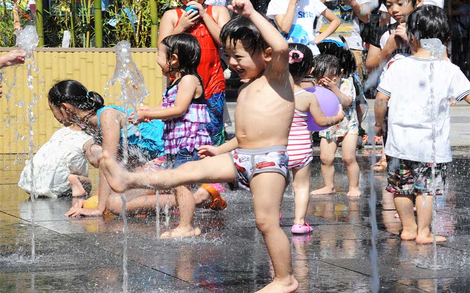 μου-αρέσει-να-καταβρέχομαι-2095563