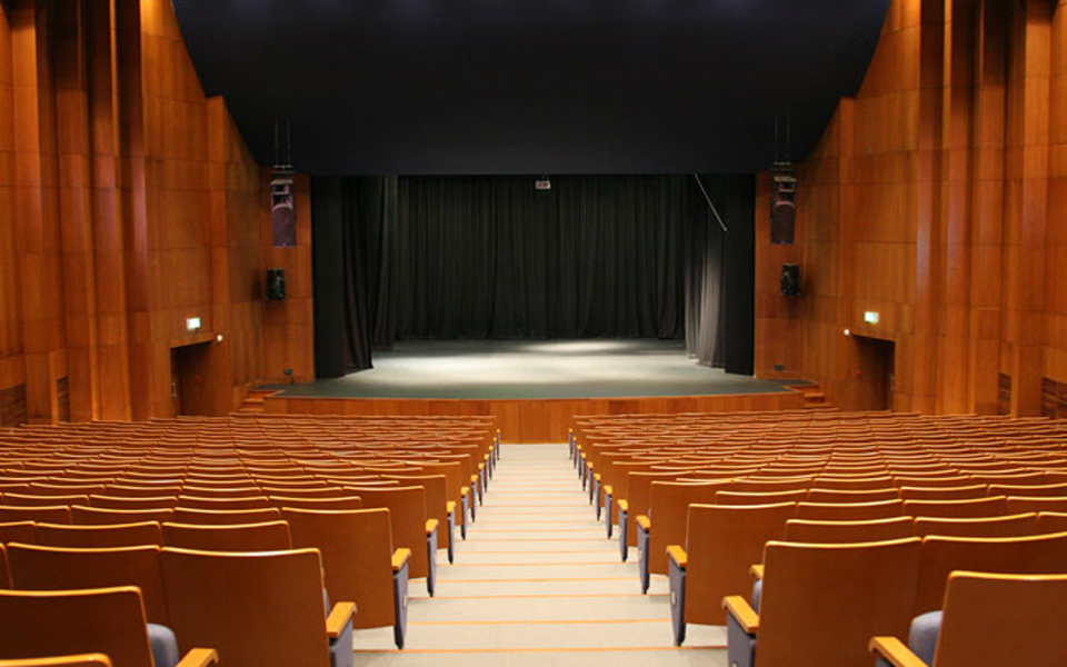 στον-χαράλαμπο-γιάννο-το-κρατικό-βραβ-2094654