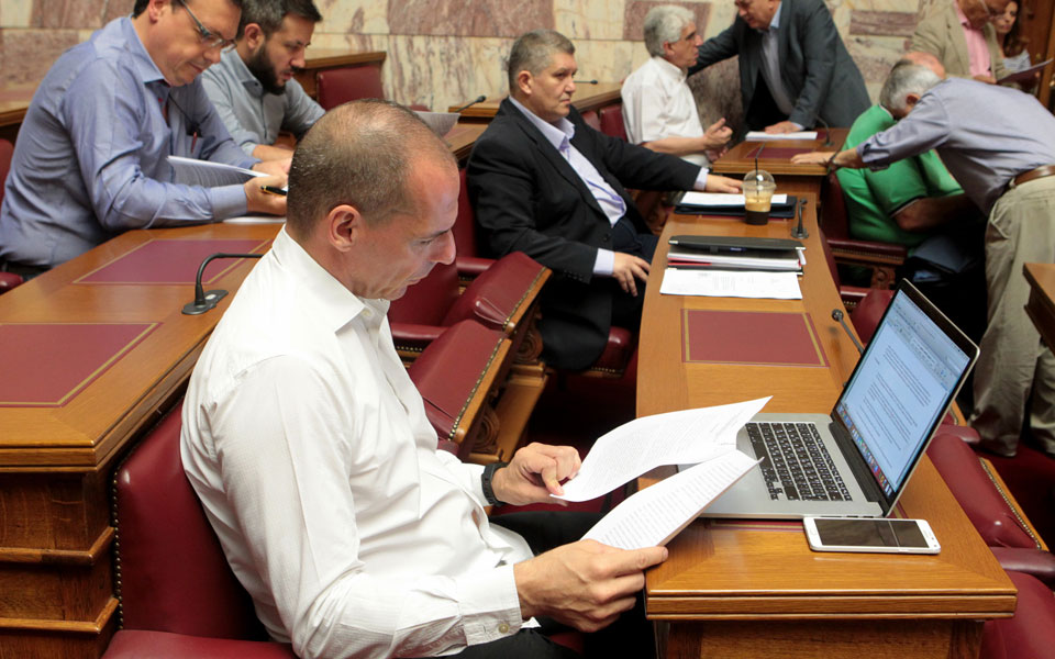 η-άνοδος-και-η-πτώση-του-κ-βαρουφάκη-2092950