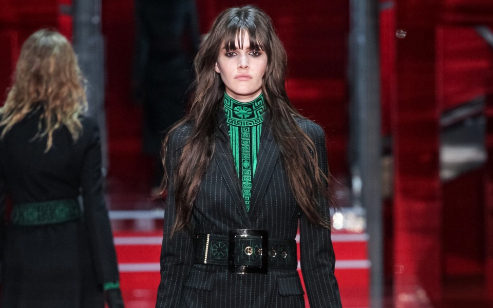 στα-παρασκήνια-της-επίδειξης-versace-φθινόπ-2091665