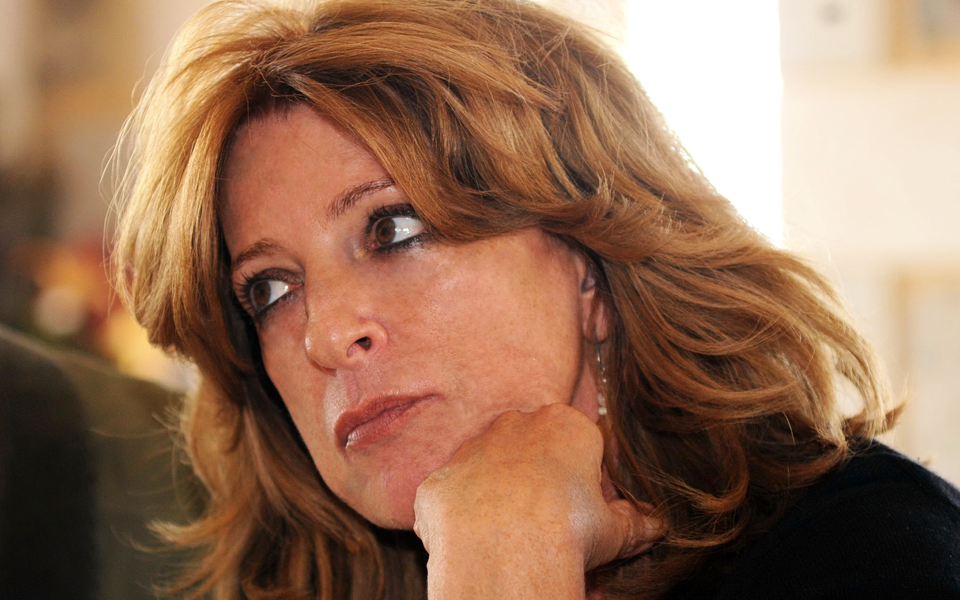 αιφνίδιος-επώδυνος-αποχαιρετισμός-σ-2096730