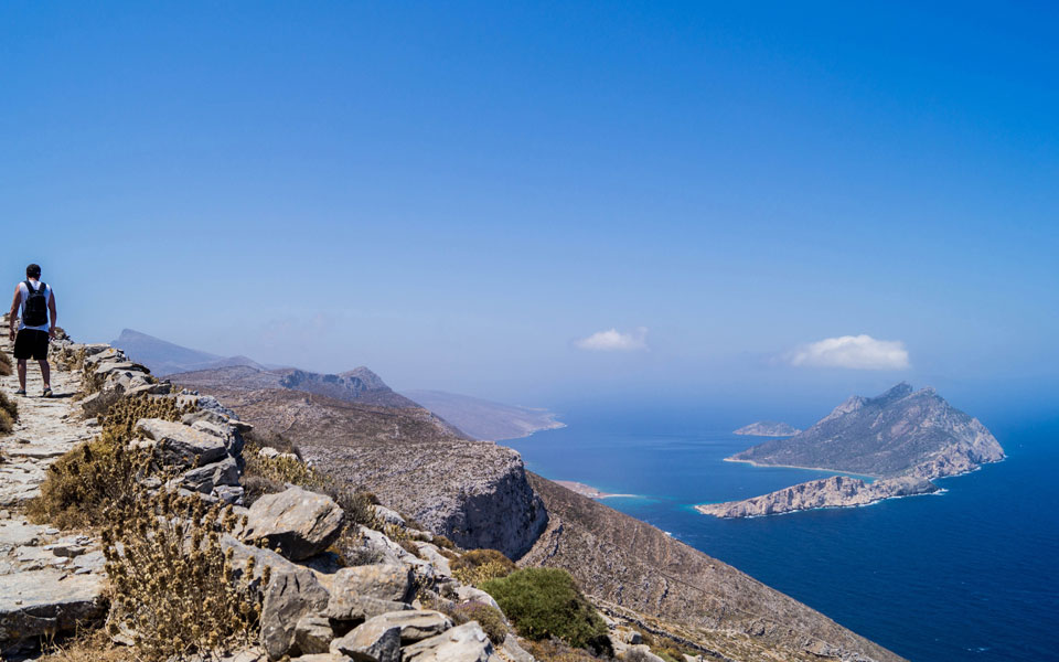 η-αγαπημένη-συνήθεια-της-αμοργού-2098129