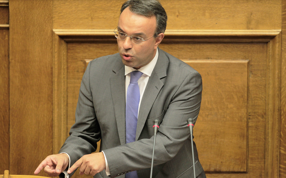 η-κυβέρνηση-έβαλε-σε-περιπέτειες-τις-τ-2097000