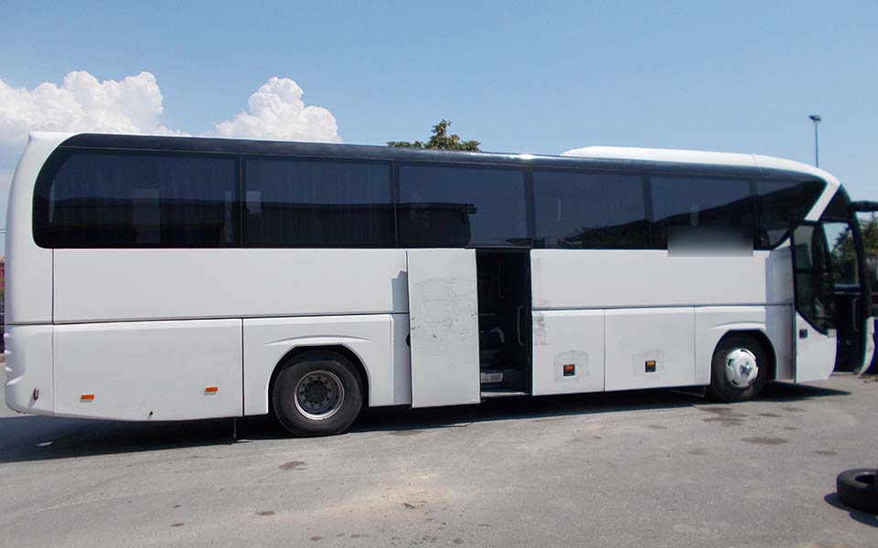 τρεις-συλλήψεις-για-μεταφορά-μετανασ-2097125