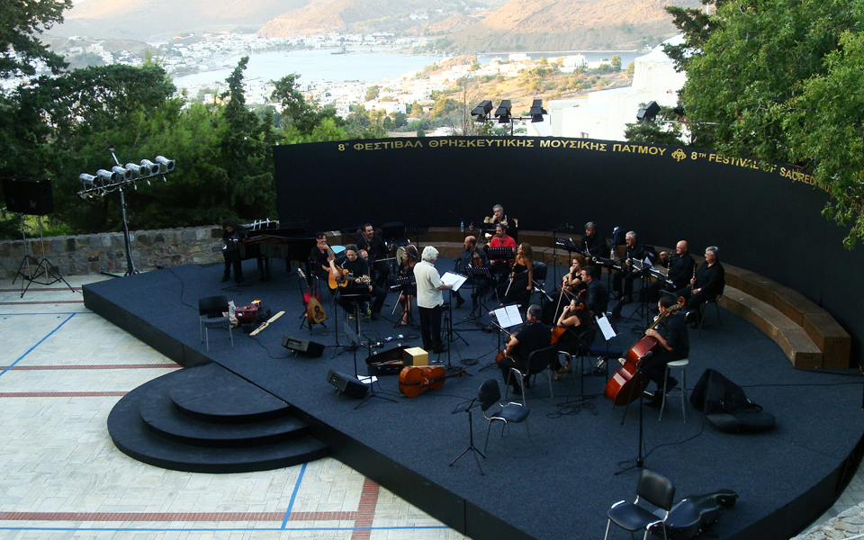 φεστιβάλ-μουσικοί-και-μουσική-στα-χρό-2097137