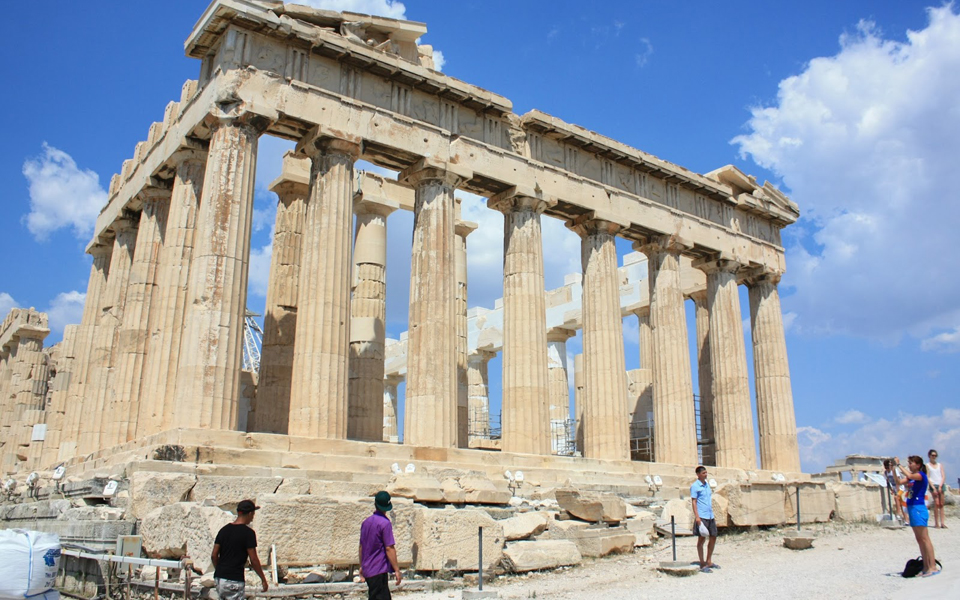 εκτός-επενδυτικού-χάρτη-η-ελλάδα-2099162